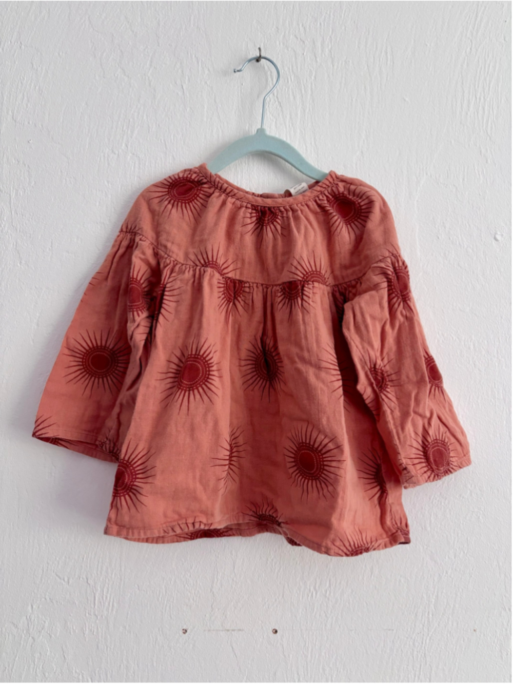 Girls Kate Quinn Blouse Size 6 Rust Burgundy Sun Print Cotton Gauze Button back